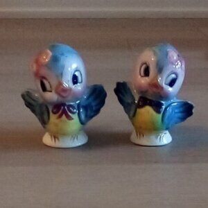 Vintage  Blue Bird Geo Z Lefton Signed Shakers Salt & Pepper #282
